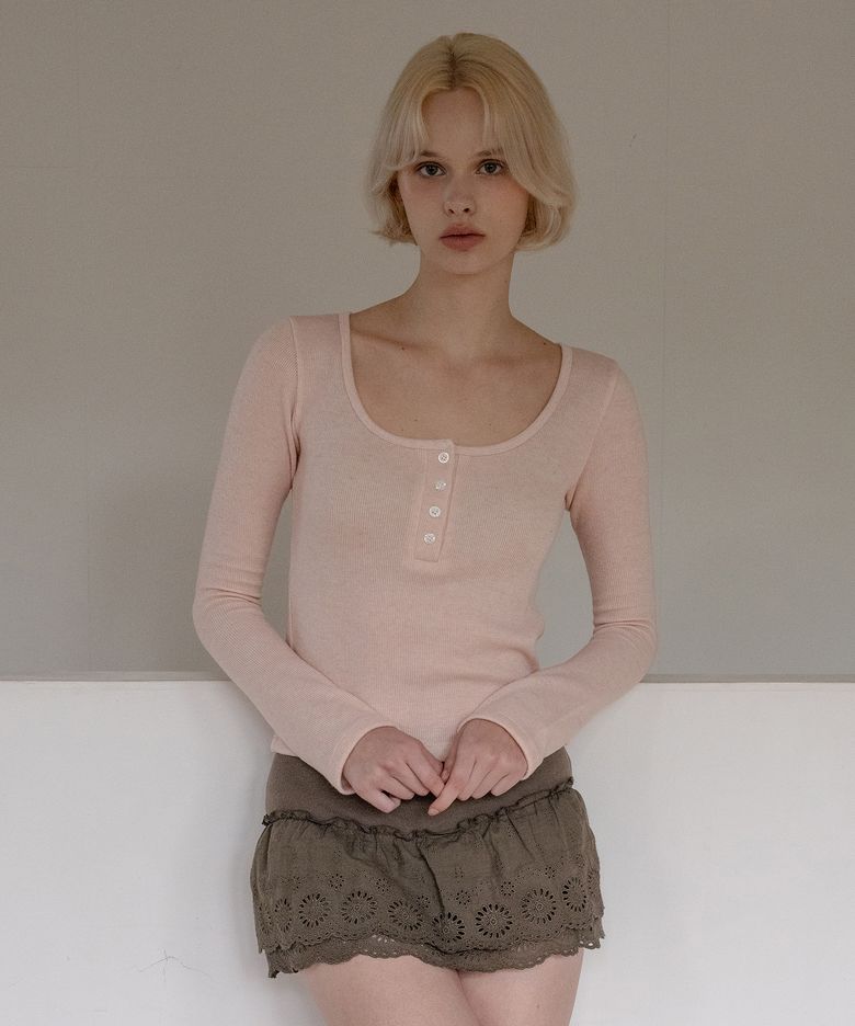 BUTTON MELANGE KNIT TOP PEACH