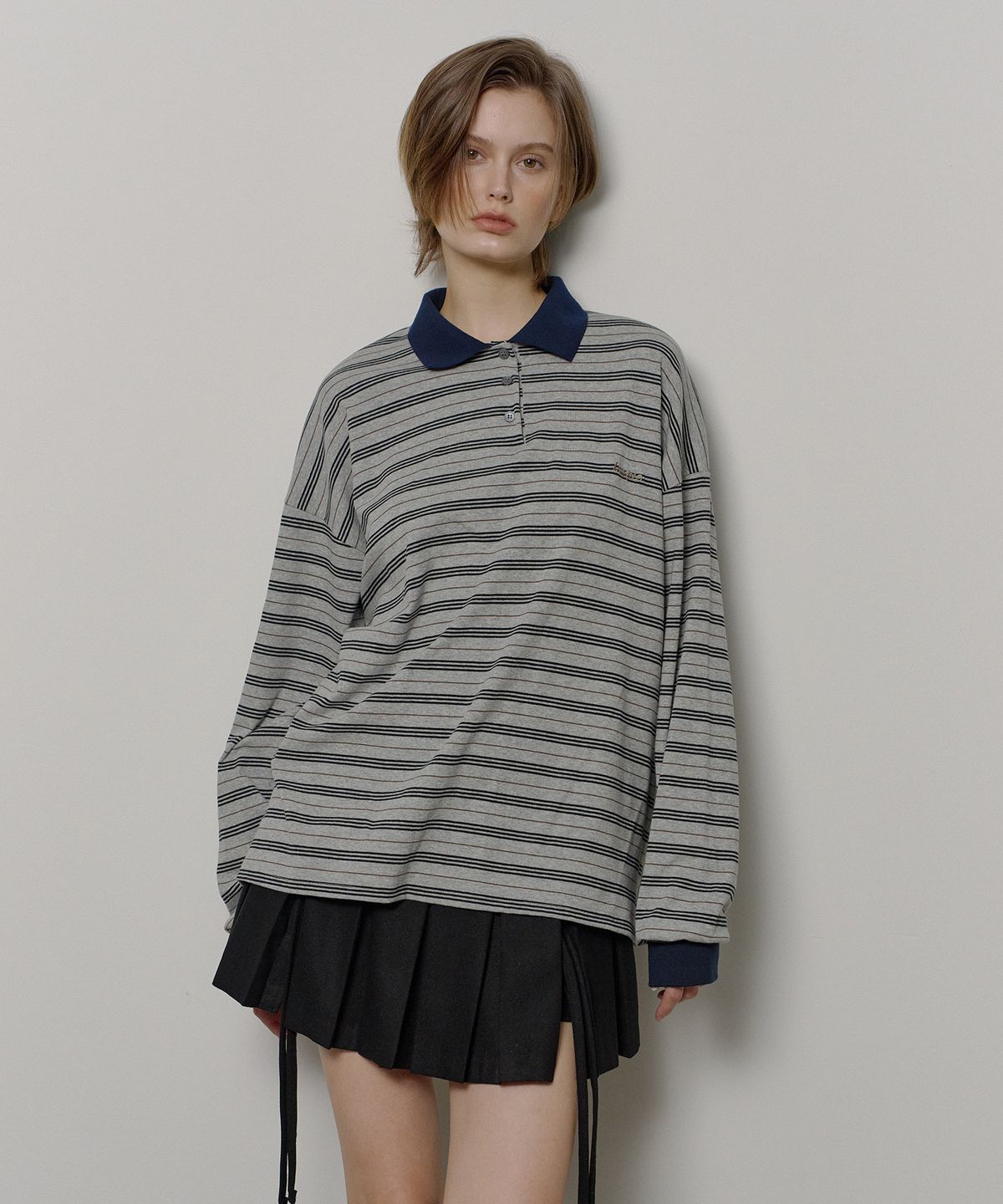 론크(LONQUE) STRIPE COLLAR SWEATSHIRT (GREY)