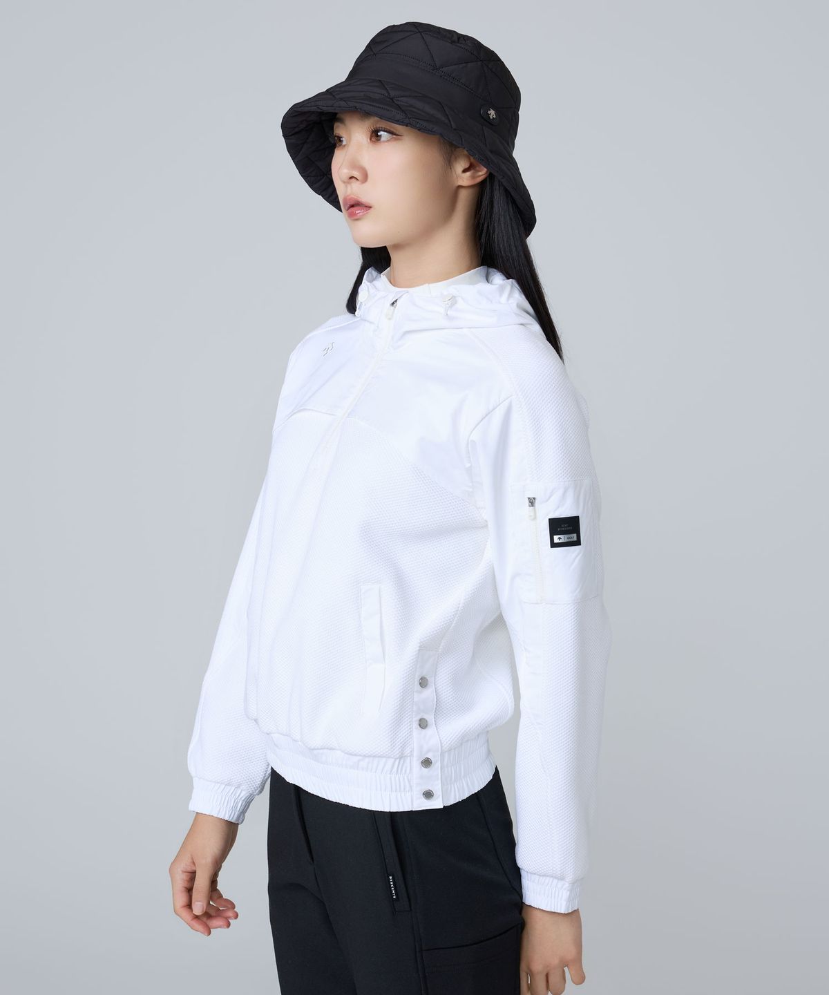 데상트 골프(DESCENTE GOLF) 아크먼트(ACMT) 여성 후드 티셔츠  DQ42WFTLOB