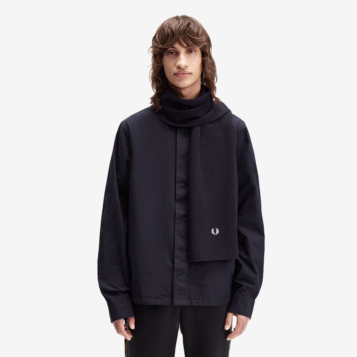 프레드페리(FRED PERRY) 클래식 울 스카프 - 네이비/스노우화이트 CFPU2538140-T05