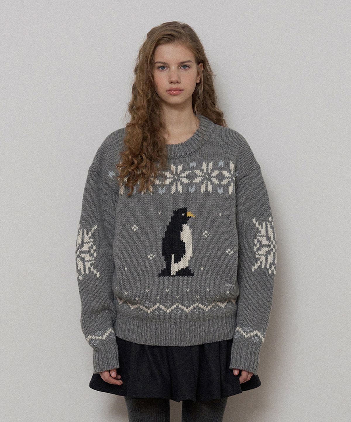 썸웨어버터(SOMEWHEREBUTTER) Penguin Wool Sweater - Grey