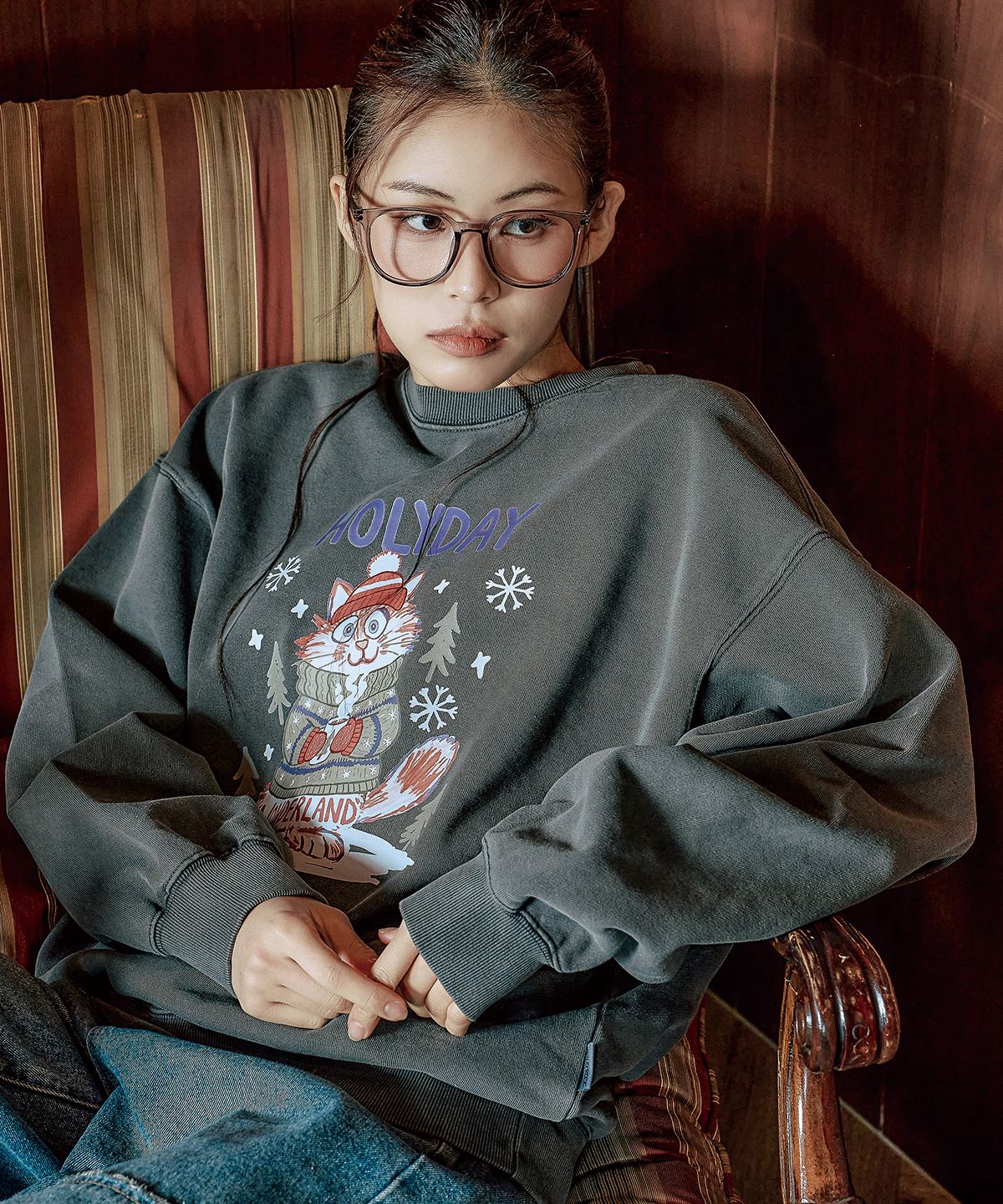 와일드락(WILDROCK) Hollysheesh Holyday Cat 피그먼트 오버핏 맨투맨_5 COL