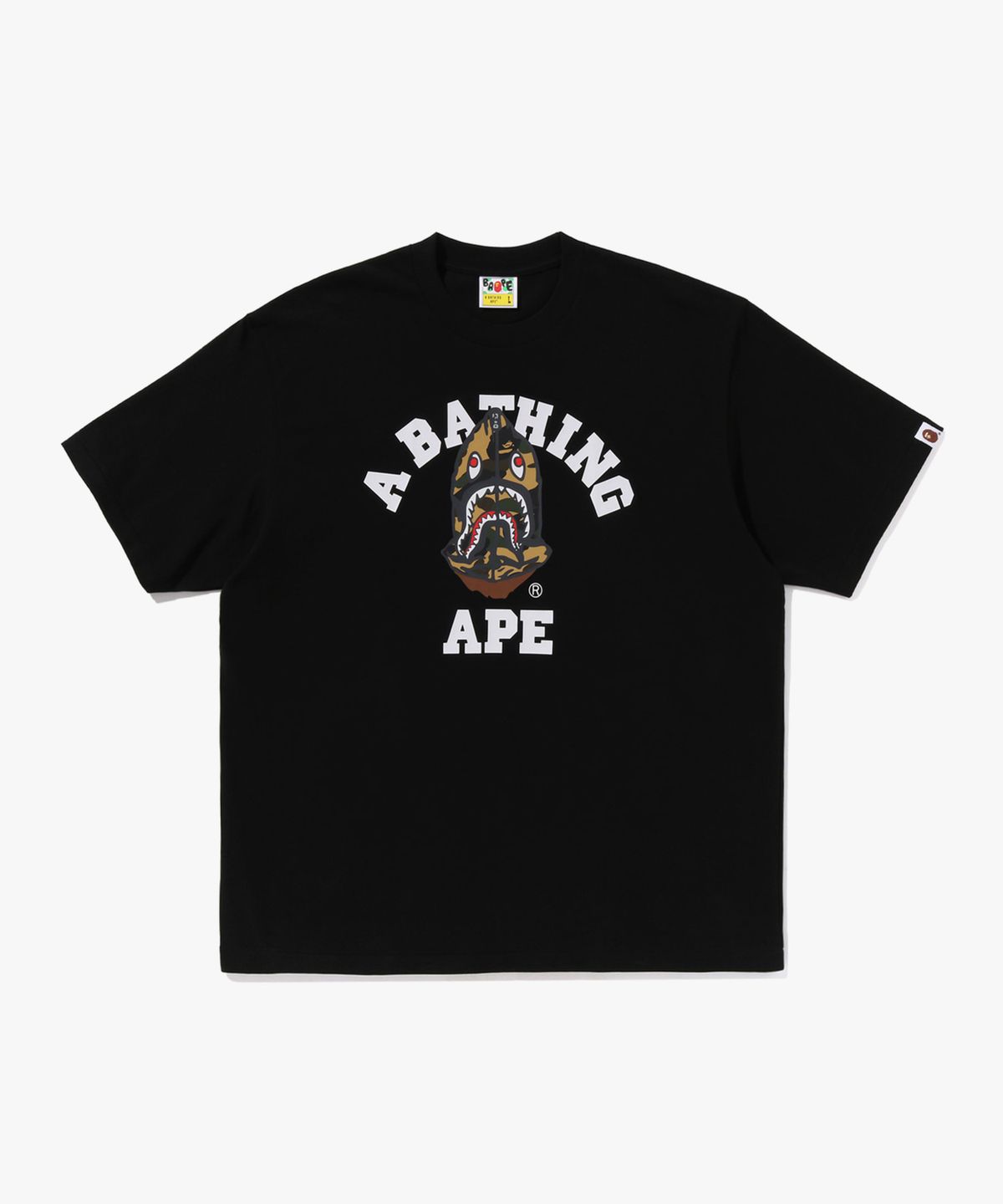 베이프(BAPE) 퍼스트 카모 샤크 세이진 콜리지 릴렉스드 핏 티셔츠(M) BLACK