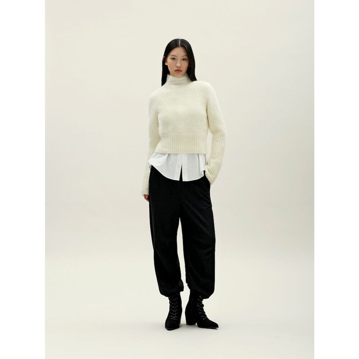 앙개(ANGGAE) Classic Half Neck Pullover  Ivory