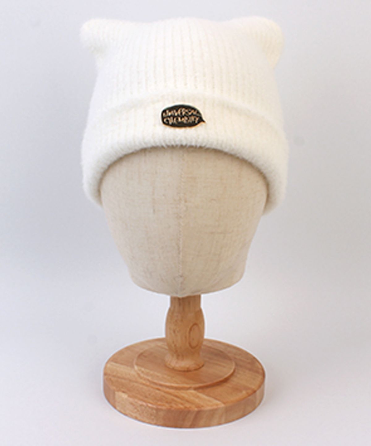 유니버셜 케미스트리(UNIVERSAL CHEMISTRY) Cat Soft Fur Ivory Beanie 고양이비니