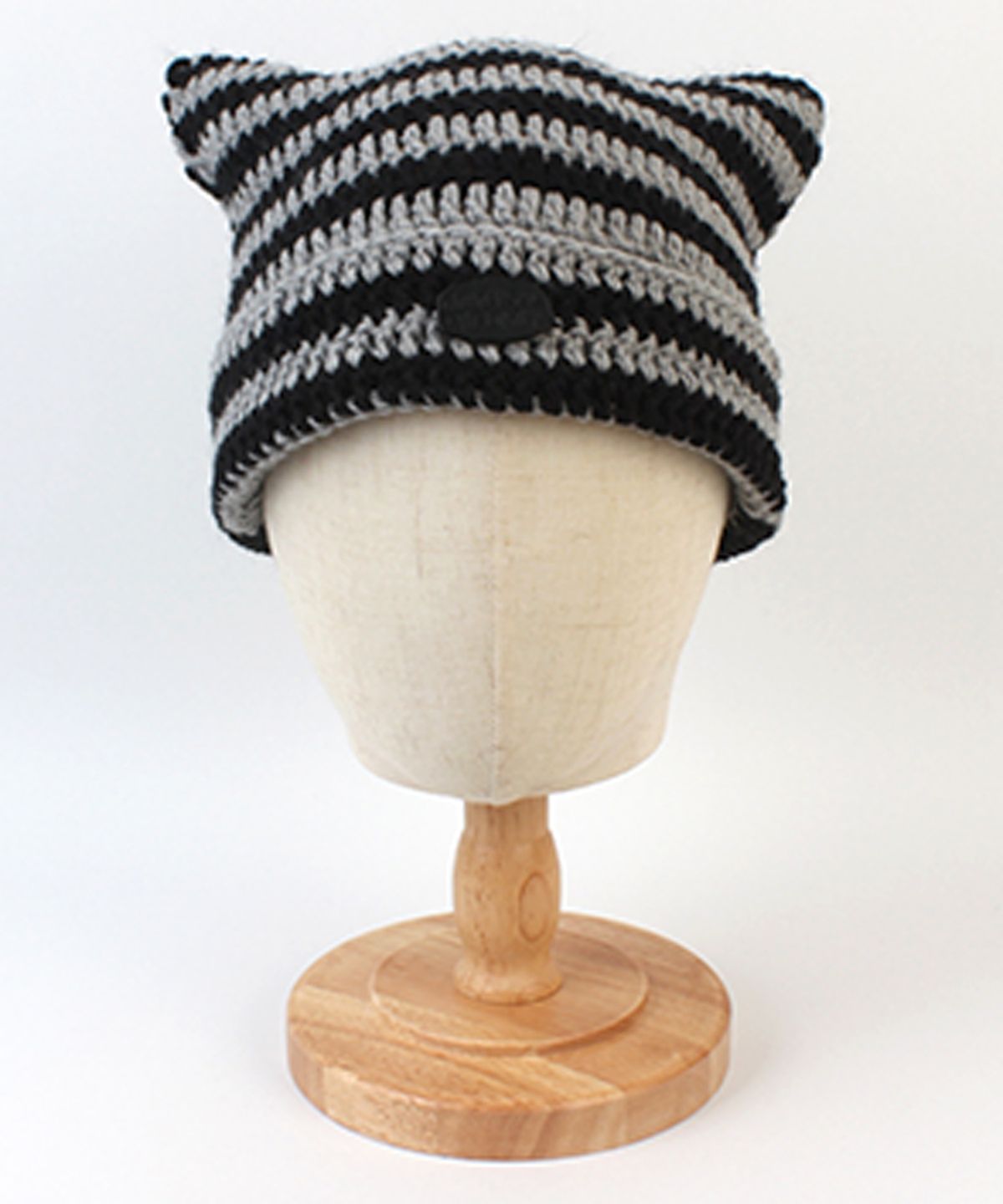 유니버셜 케미스트리(UNIVERSAL CHEMISTRY) Cat Bold Stripe Gray Beanie 고양이비니