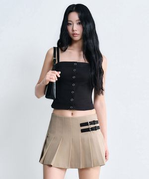 우먼즈 로 라이즈 버클 플리츠 미니 스커트 [클래식 베이지]