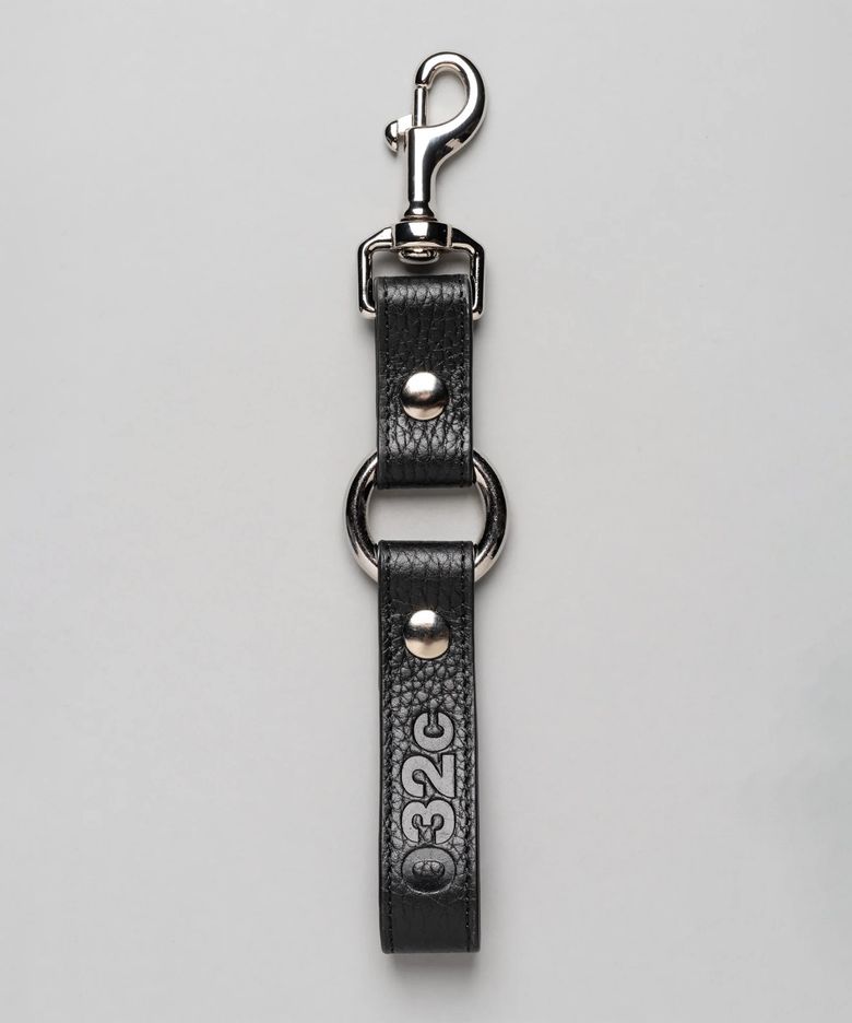 (U) 25FW 레더 키체인 블랙 LEATHER KEYCHAIN BLACK