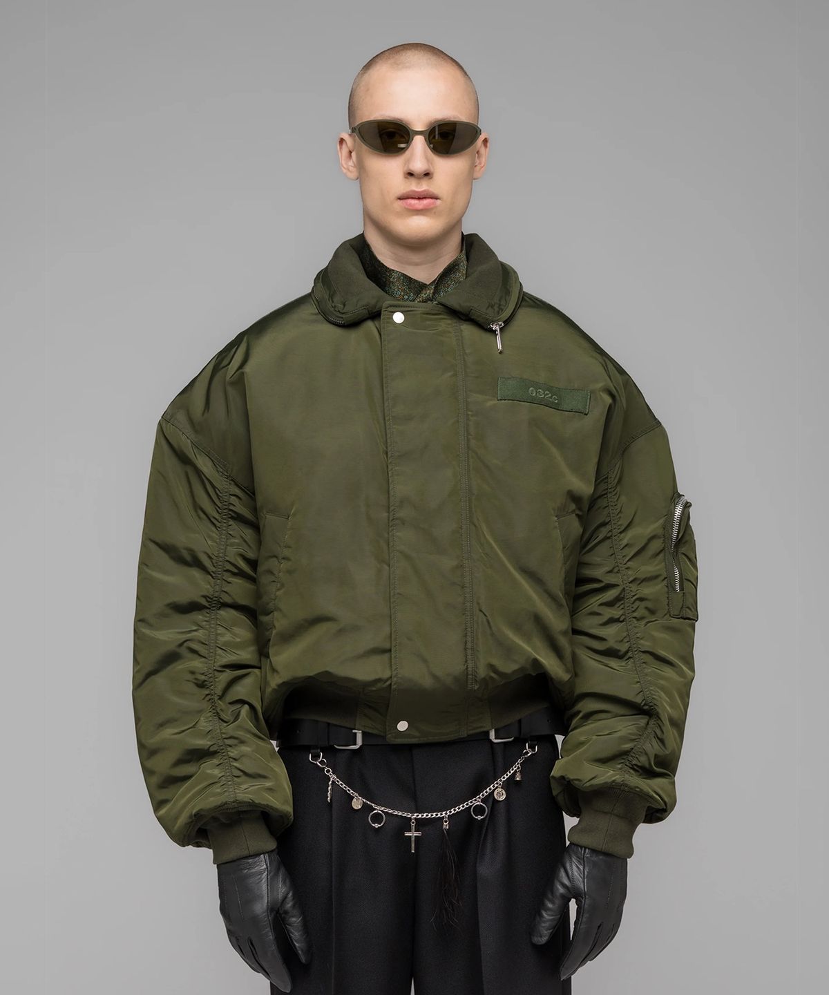 032씨(032C) (U) 헌팅 봄버 올리브 그린 HUNTING BOMBER OLIVE GREEN