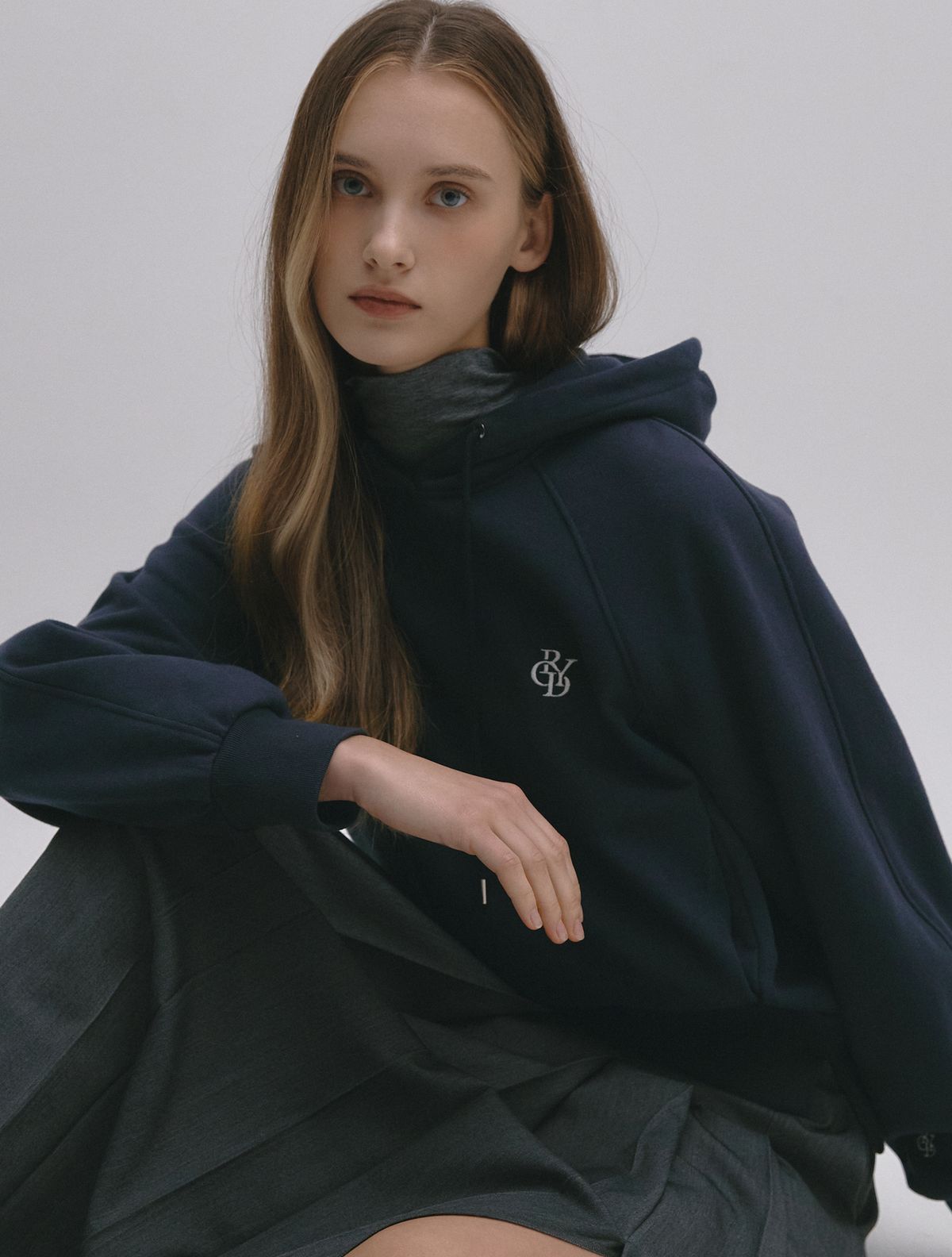 그레이데시온(GRAYDATION) French Terry Raglan Sleeve Hoodie NAVY
