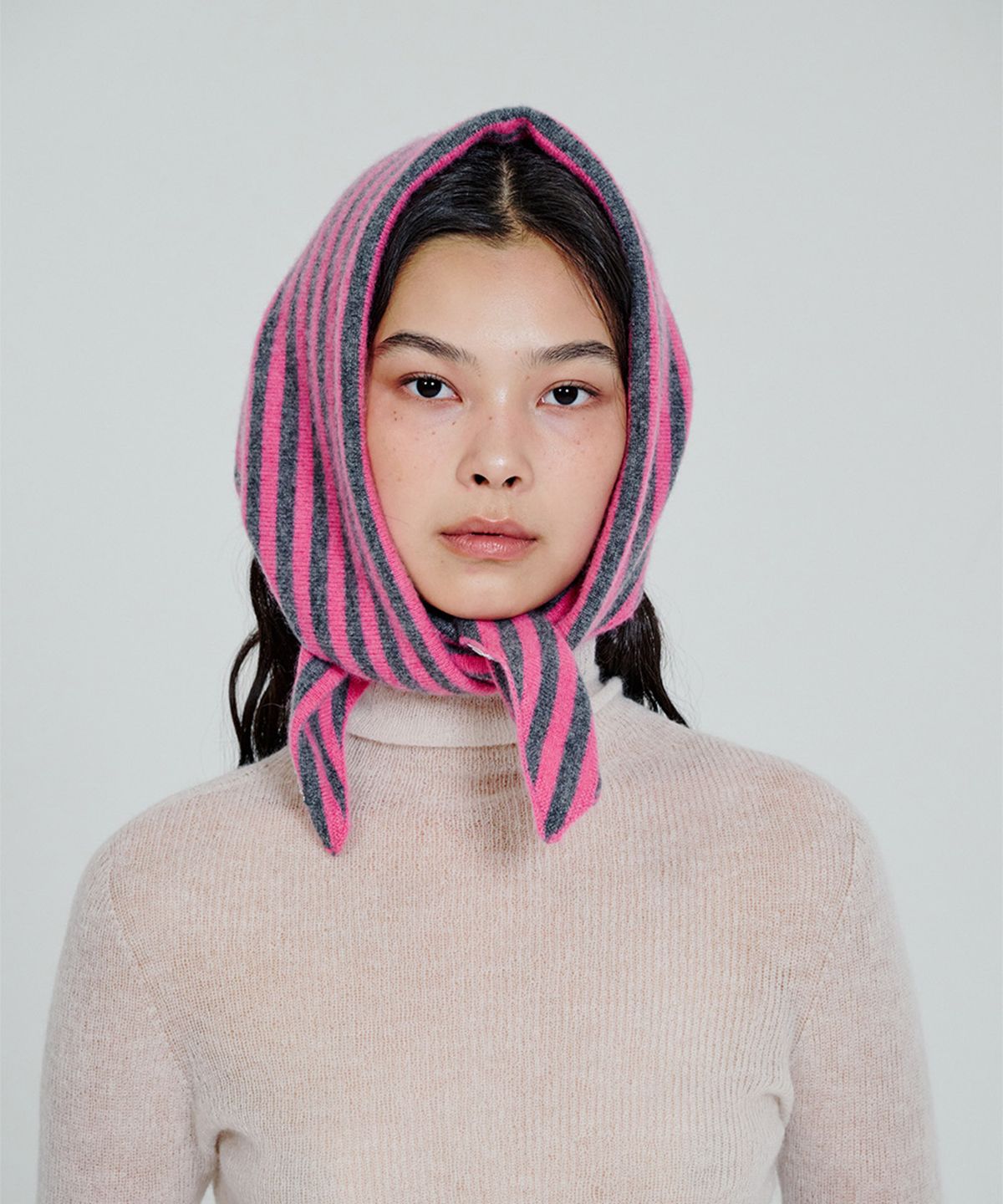 더애틋(THE AÉTUT) Stripe Cashmere Knit Scarf_Pink