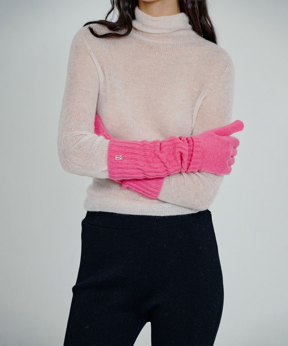 더애틋(THE AÉTUT) Long Cashmere Gloves_Pink