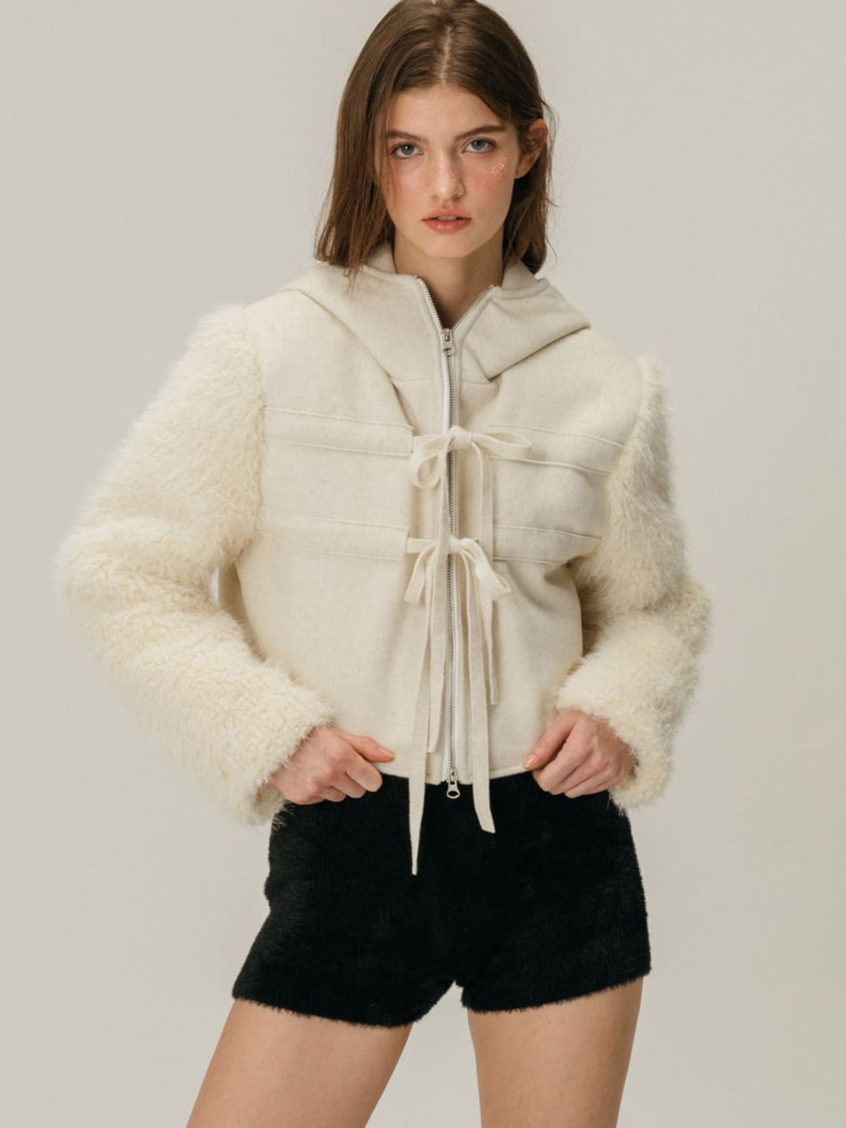 모이페어(MOIFAIRE) SHEARLING WOOL COAT / IVORY