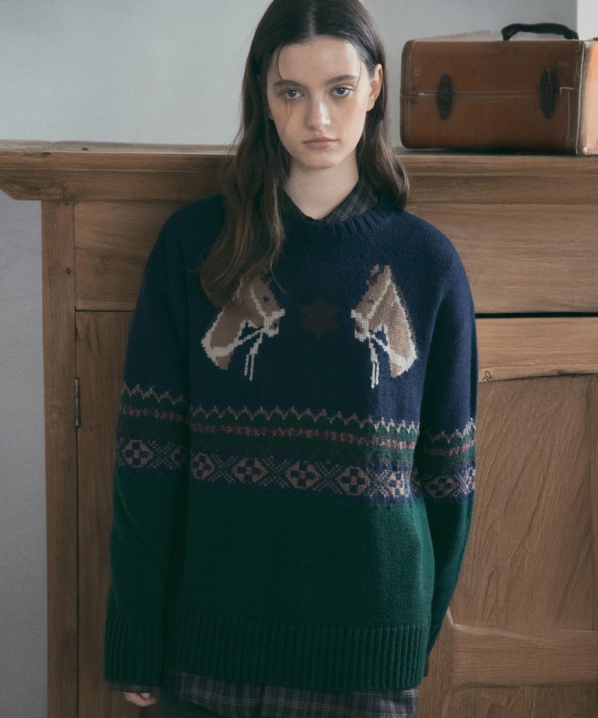 아우어노스텔지아(OURNOSTALGIA) Rustic Horse Knit_Navy(OC25-KN22)