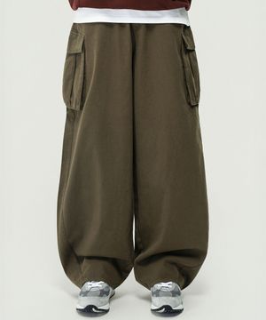 와이드 커브드 카고 코튼 팬츠 (KHAKI)