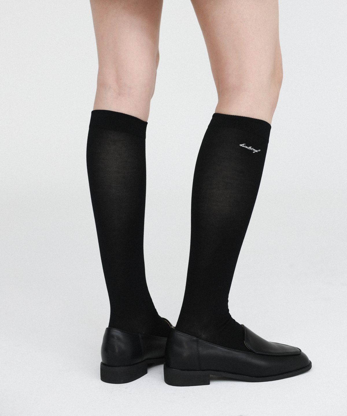 도넛바이닐샵(DONUTVINYLSHOP) silket knee socks (3colors)