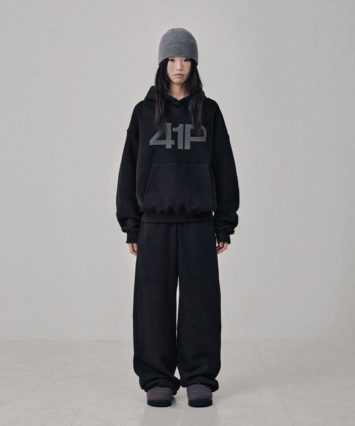 사일프레이(41PRAY) 41P Brushed Hoodie / Black