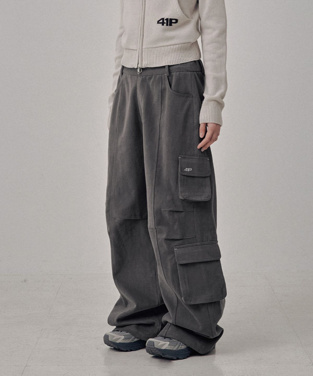 사일프레이(41PRAY) Brushed Fleece Cargo Wide Pants / Grey
