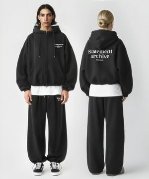 [SET] 스테이트먼트 스트링 오버핏 투웨이 후드집업 + 원턱 스트링 팬츠 - 블랙