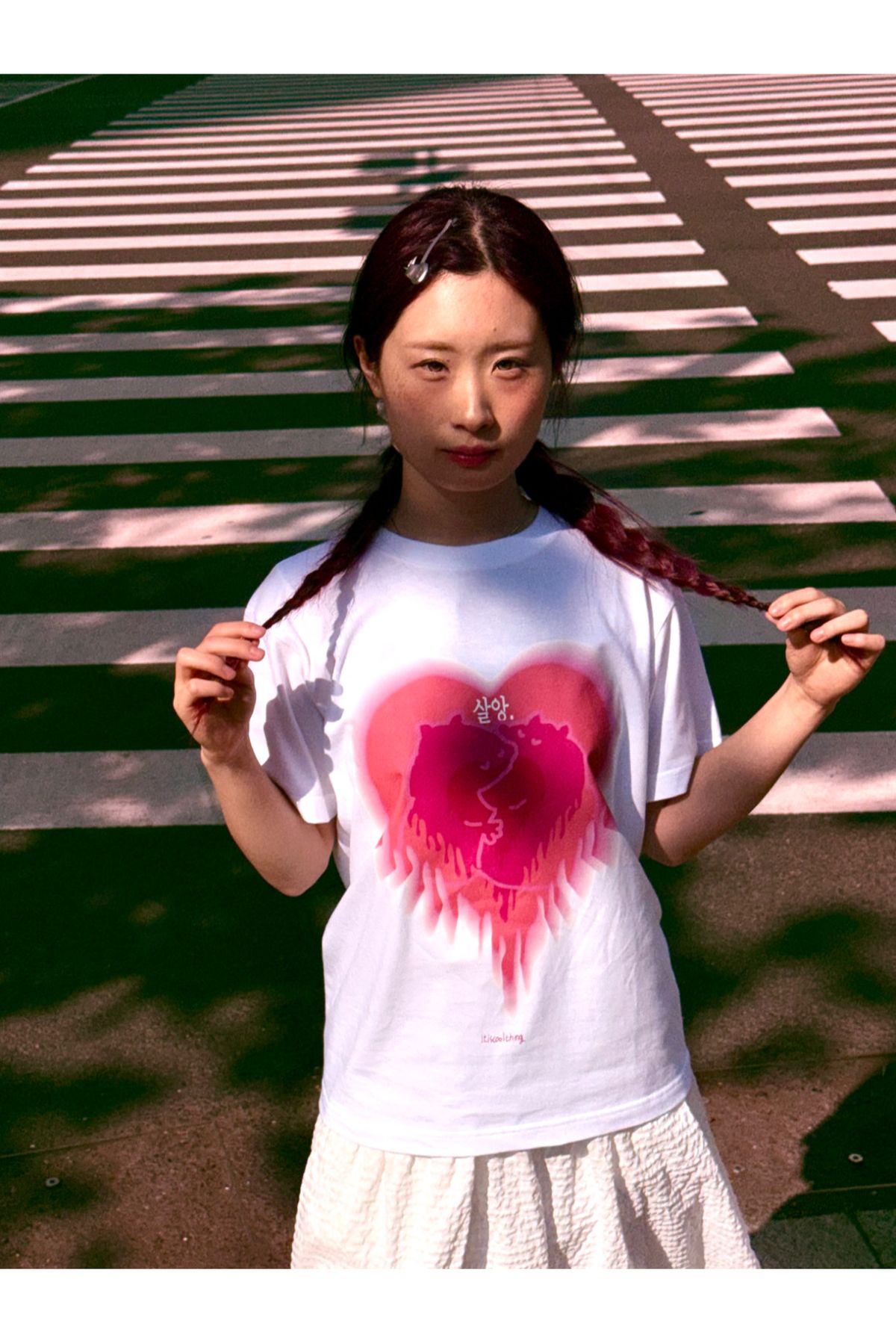 잇츠쿨띵(ITISCOOLTHING) 살앙민철 T-shirts (white)