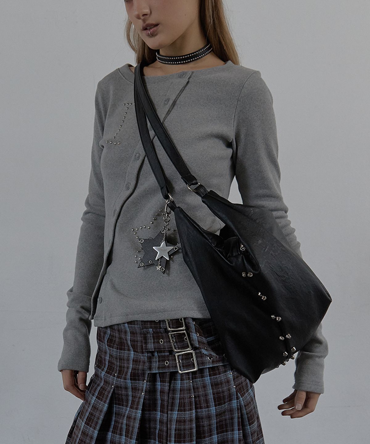 셋업이엑스이(SETUP-EXE) STUDDED TWO-WAY BIG BAG / BLACK