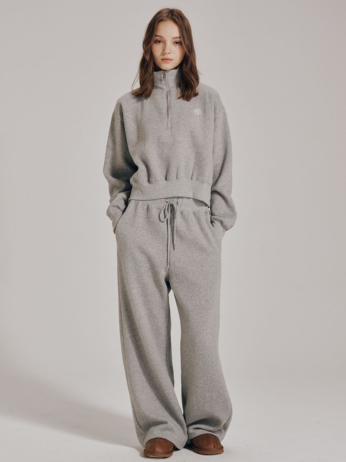 누브(NOUVE) [기모] 하프집업 크롭 스웻셔츠 셋업 - 멜란지 그레이 / Half Zip Up Crop Sweatshirts Set Up - M.Gray