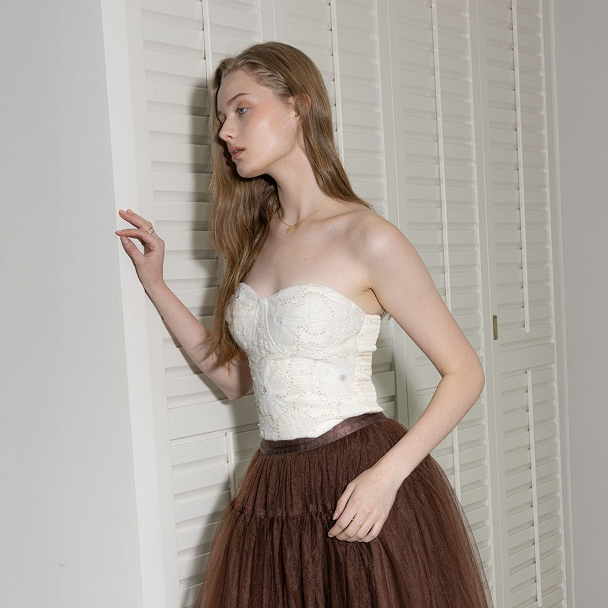 던드롭(DUNDROP) DD_Lace pattern tube top_IVORY