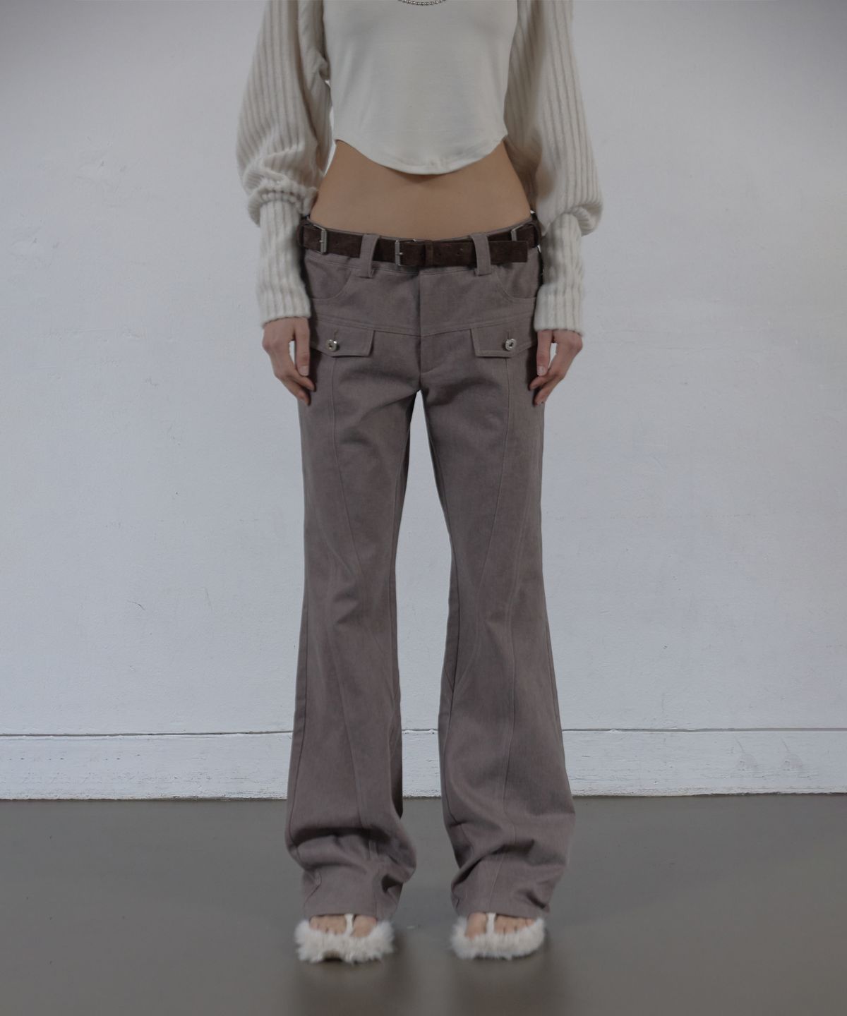 셋업이엑스이(SETUP-EXE) LINE  BOOTCUT PANTS / MOCHA