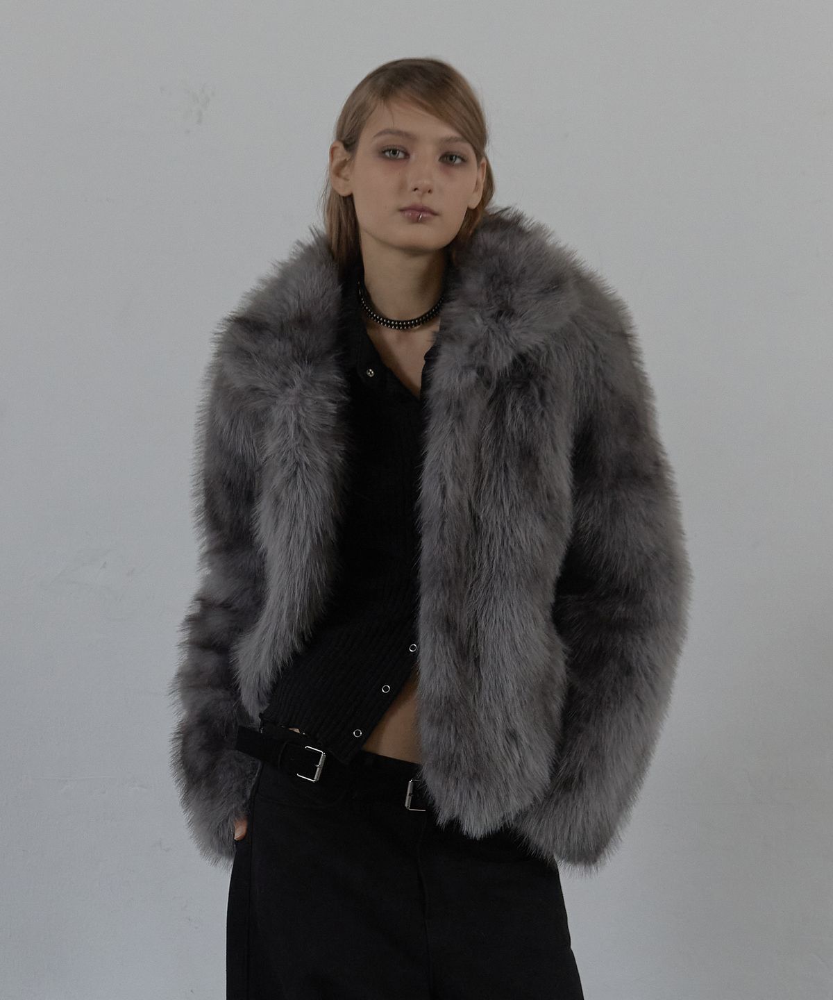 셋업이엑스이(SETUP-EXE) FAUX FUR JACKET / CHARCOAL