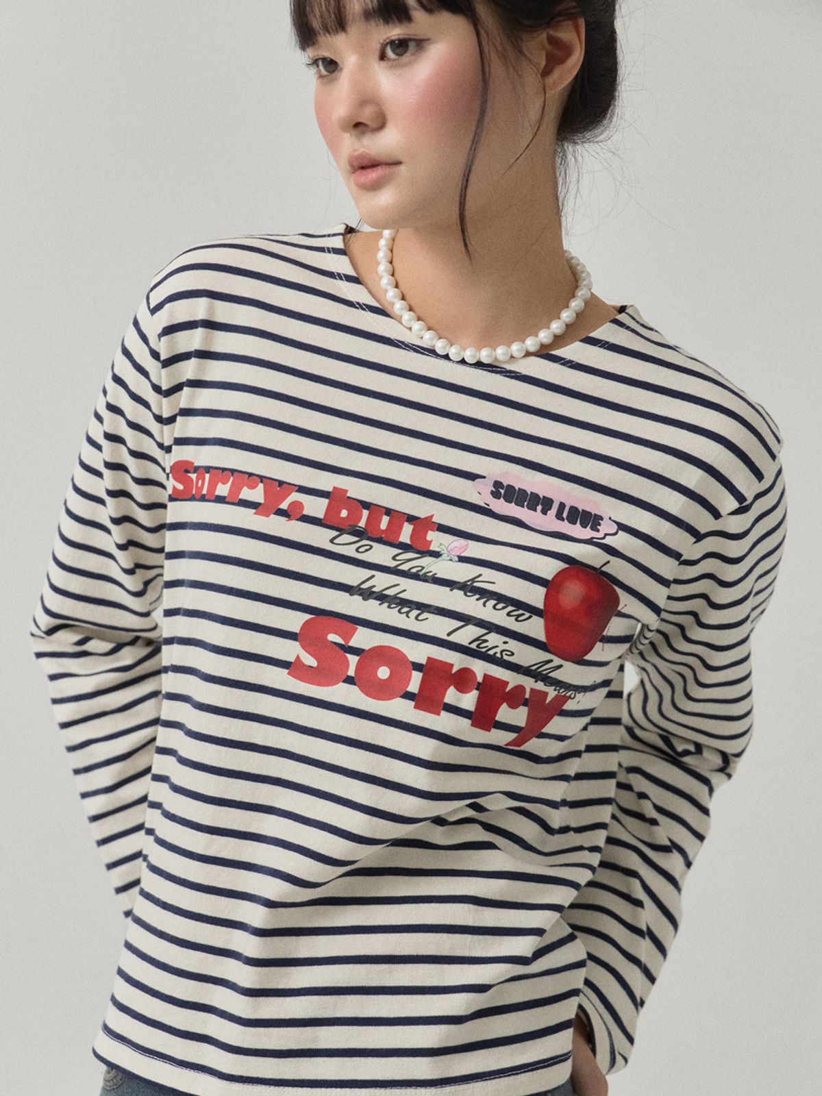 쏘리, 투 머치 러브(SORRY, TOO MUCH LOVE) Print Marine Stripe T-shirt_Ivory