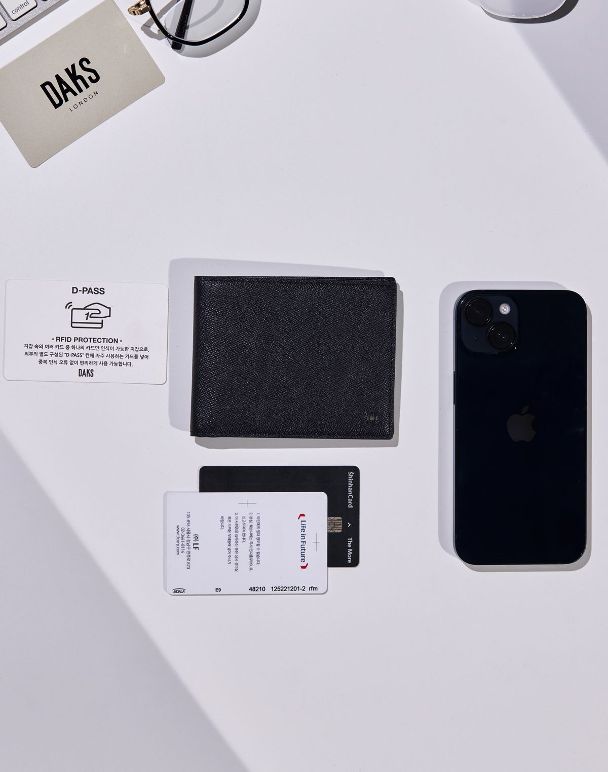 닥스 남성 액세서리(DAKS MEN'S ACCESSORIES) 발렌시아 D-PASS 네이비 슬림반지갑 DBWA6E720N2