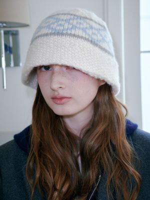 다이아몬드 자카드 버킷햇 (아이보리)