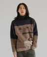 5707792