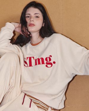 stmg 로고 맨투맨 아이보리