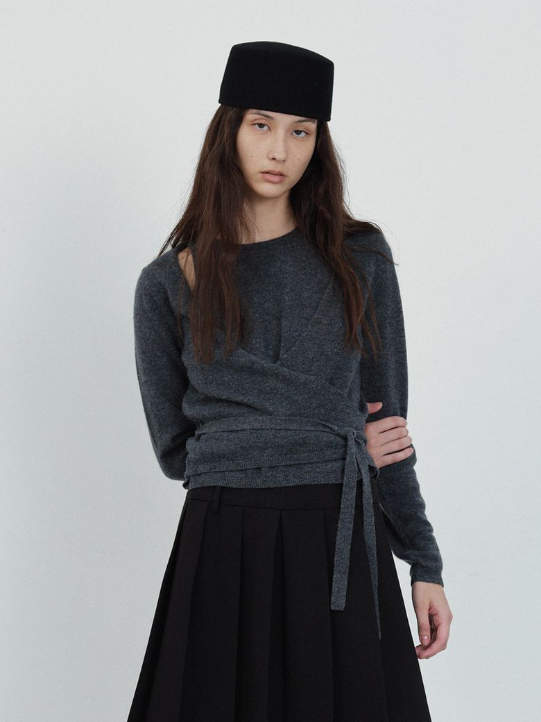 Wool Wrap Cardigan Sleeveless All-In-One Set