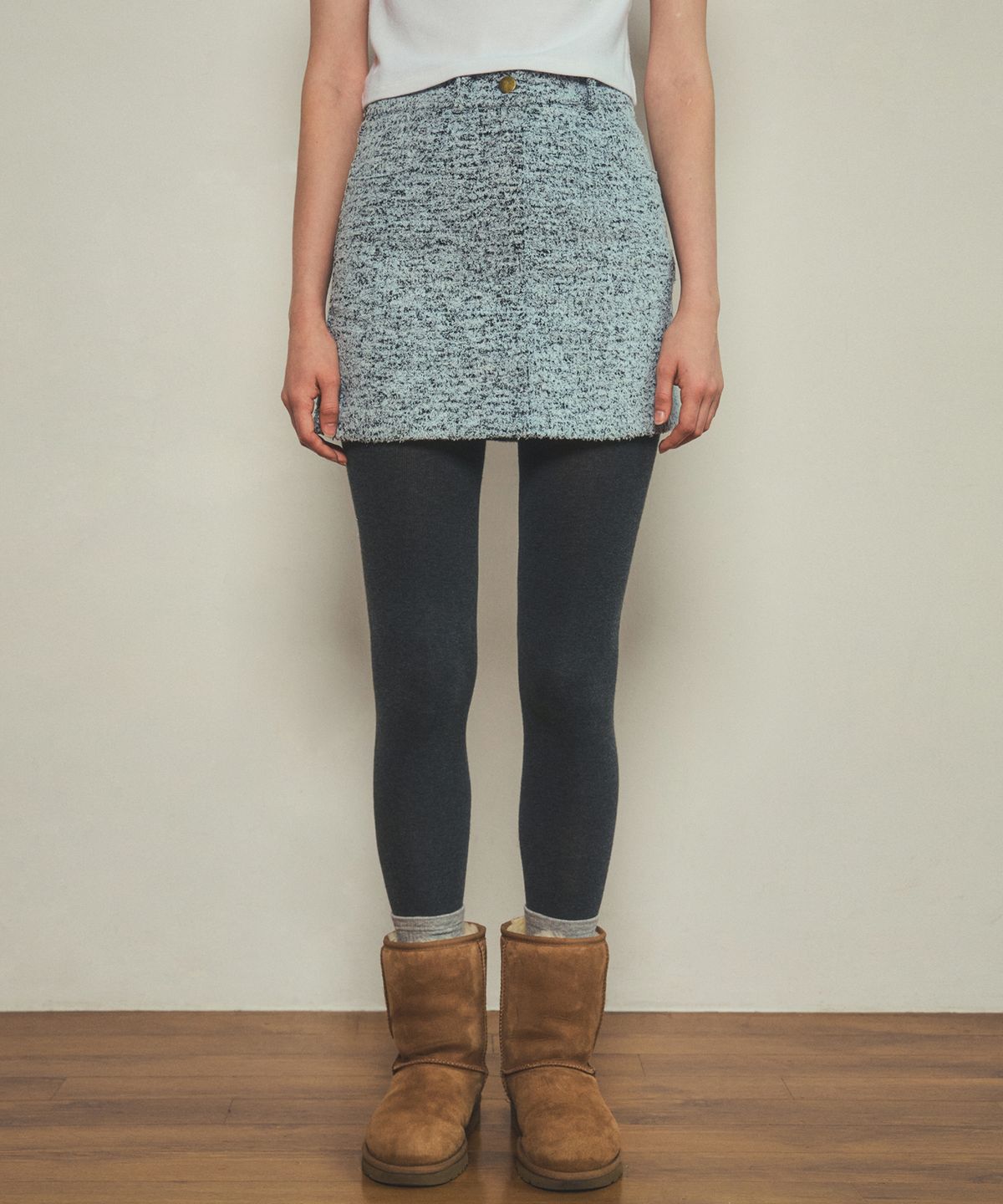 아우어노스텔지아(OURNOSTALGIA) fur denim short skirt_Ice blue