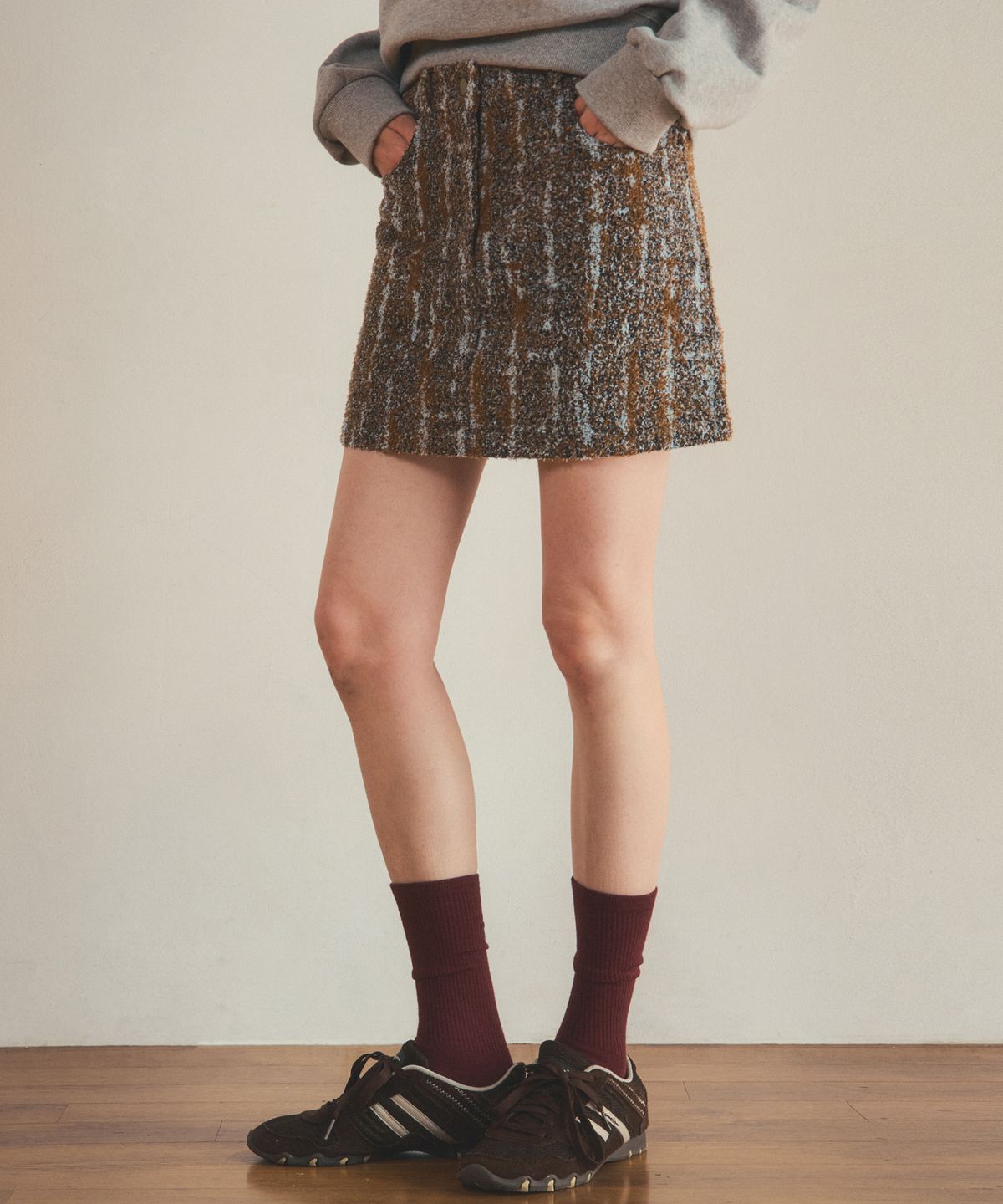 아우어노스텔지아(OURNOSTALGIA) fur denim short skirt_Brown