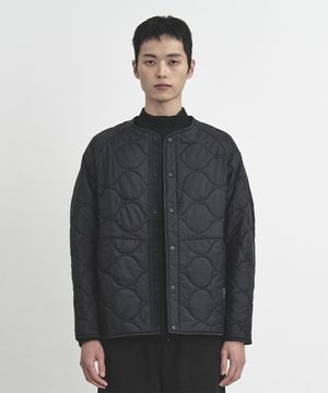 울트라 라이트 퀼팅 자켓 블랙