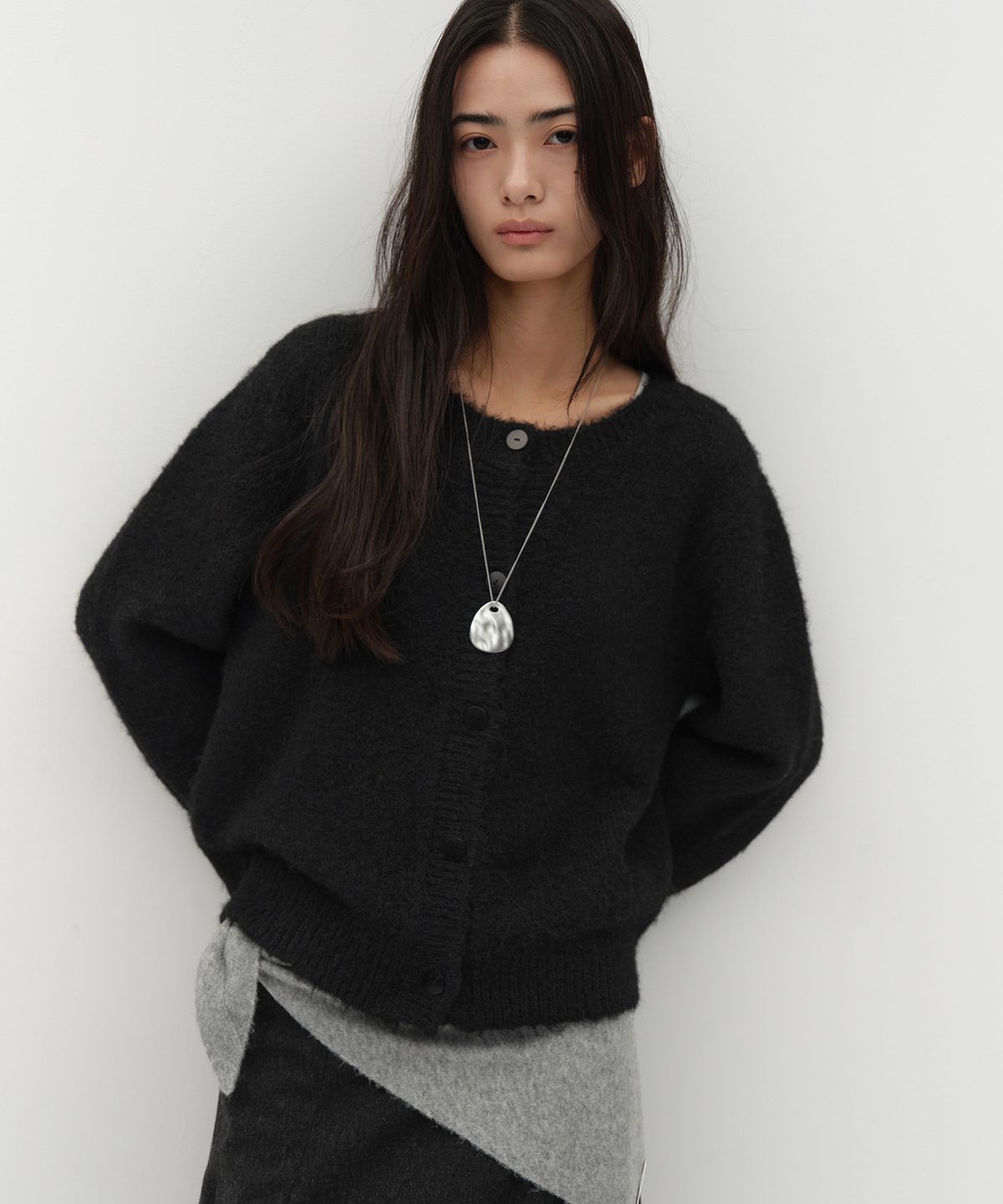 로우타이드(LOW TIDE) FLUFFY KNIT CARDIGAN [BLACK]