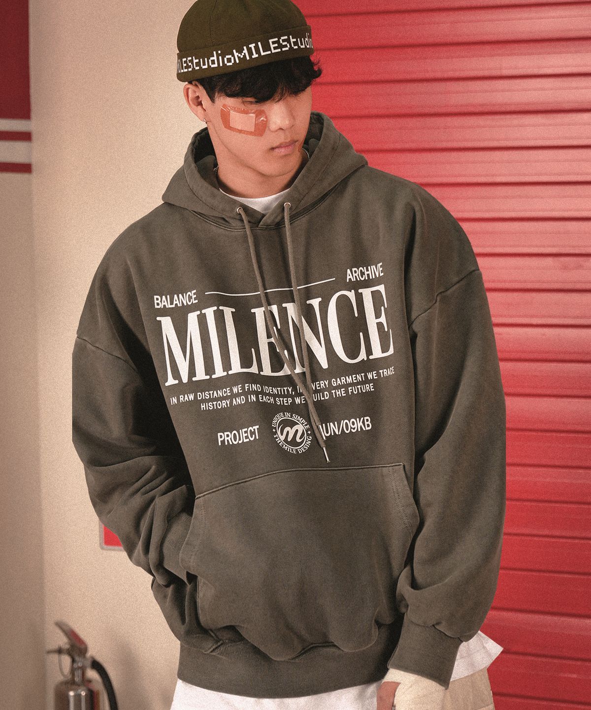 더마일(THEMILE) MILENCE HOODIE_PIGMENT KHAKI