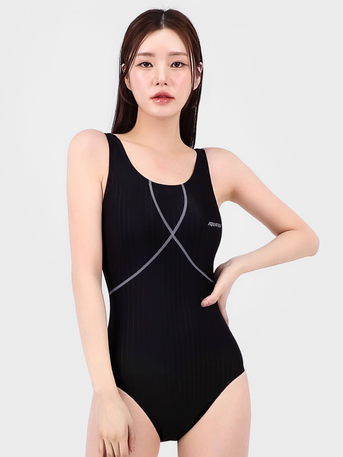 아쿠아티카(AQUATICA) 여성 미들컷 실내 수영복 AQA1507 일반용수경 파우치 코클립 7종세트