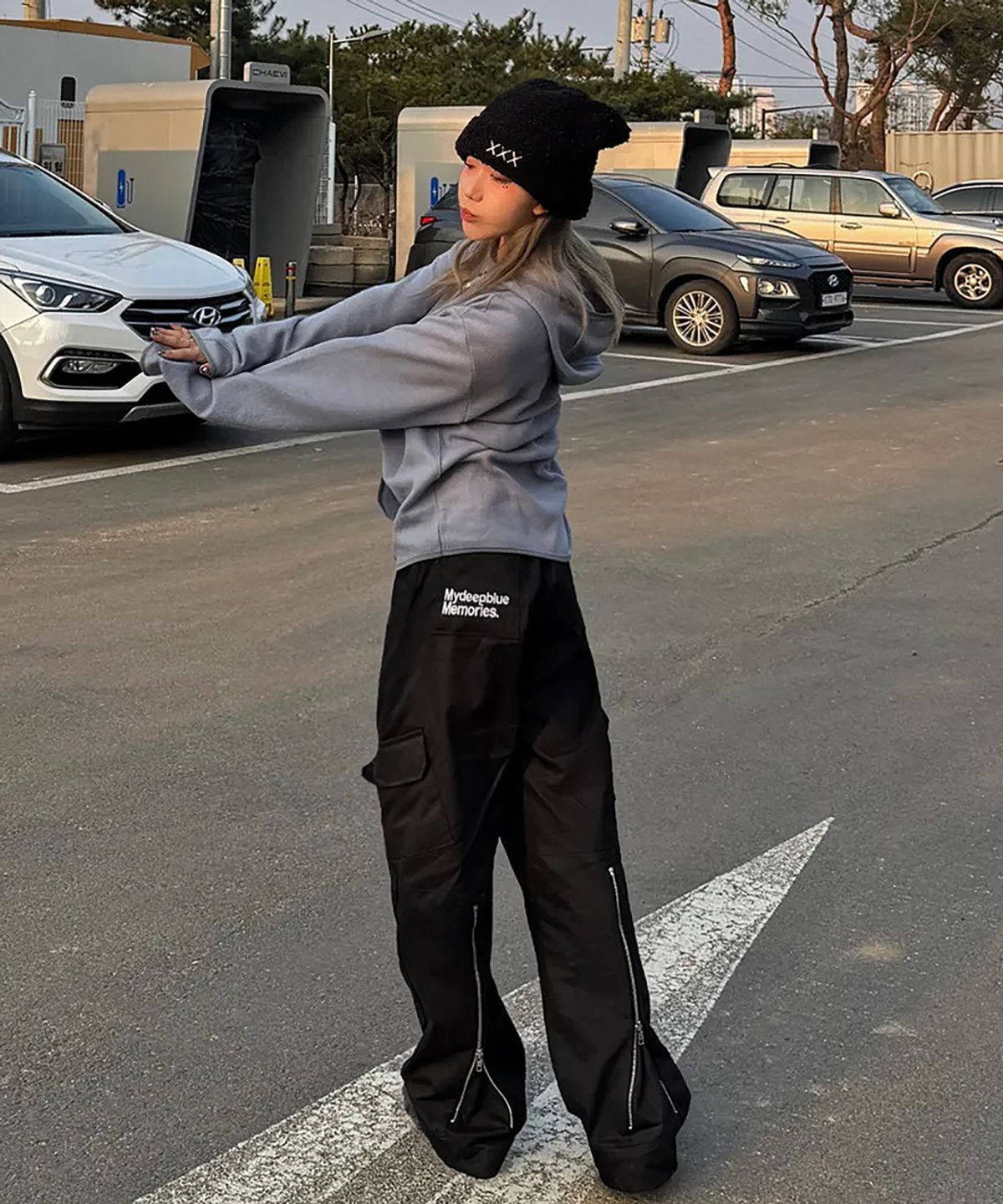 마이딥블루메모리즈(MY DEEP BLUE MEMORIES) (PT)MM BOOTS FIT ZIPPER PANTS (BLACK)