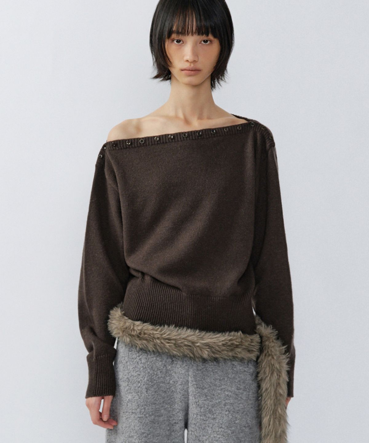 이어닝(YEARNING) MERINO WOOL BUTTON KNIT, ESPRESSO