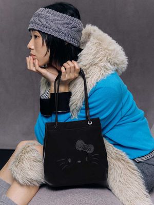 Shopper S Hello Kitty Haze Black