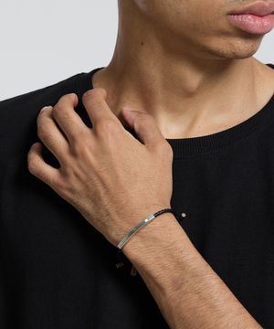 스틸 포인트 트위스티드 레더 팔찌 블랙