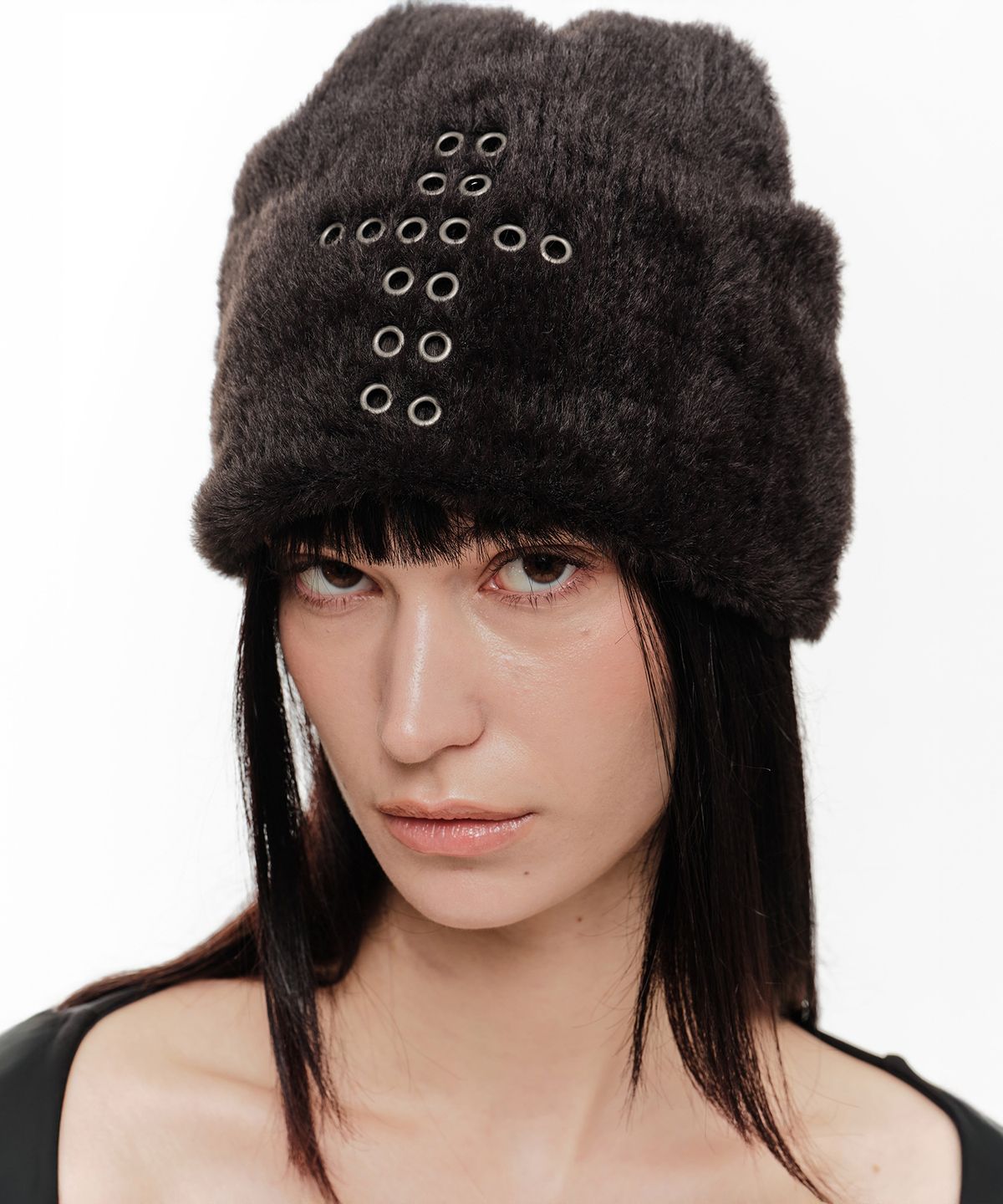 2000아카이브스(2000ARCHIVES) HUG STUD BEANIE (BLACK)
