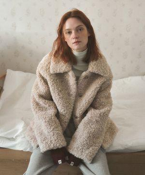 테디 퍼 자켓_베이지