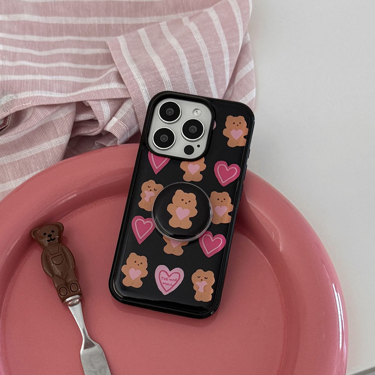 더나인몰(THE NINEMALL) pink heart gummy pattern [블랙 맥세이프 범퍼케이스]