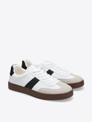 라운드 코트 스니커즈 NEO HPCR6GA302