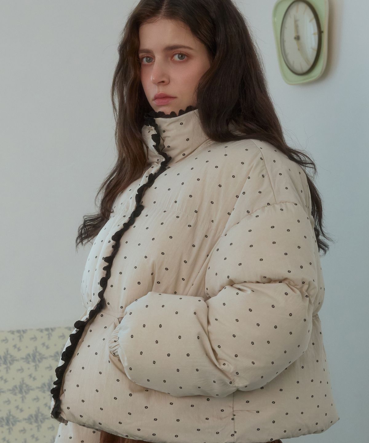 핑크파인애플(PINK PINEAPPLE) WINTER DAISY DOT PADDING_IVORY